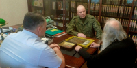 Депутат Горсовета Орла передал митрополиту иконы, найденные в разрушенном храме - OrelGrad.Ru