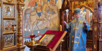 Митрополит Корнилий совершил Божественную литургию в праздник иконы Божией Матери «Достойно есть» - Архангельская епархия