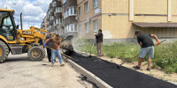 В Тучкове завершается программа «Народные тропы»: асфальт укладывают на последнем участке  - РузаРИА