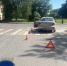 В Судостроительном переулке девушка на самокате ехала по зебре и угодила под машину - Комсомольская правда