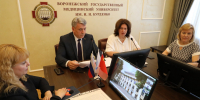 Фотогалерея подписания Меморандума о сотрудничестве между ВГМУ им. Н.Н. Бурденко и китайской компанией «Цзянси Пинсинь Фармацевтическая компания Лтд» - Медицинский Университет им. Н.Н. Бурденко
