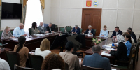 Депутаты фракции «Единой России» Парламента КЧР взяли на контроль вопрос своевременной доставки социальных выплат населению - Народное Собрание