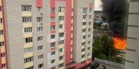 На улице Кольцова в Брянске полыхает частный дом - БрянскToday.Ru