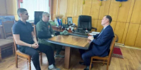 24 июня глава района Айдар Шайдуллин встретился в администрации с военнослужащим, участвующим в специальной военной операции. - Караидельский район