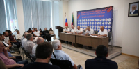 Сажид Сажидов провел совещание с директорами спортивных школ - Министерство по физкультуре и спорту