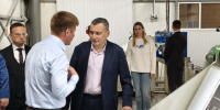 Губернатор Курской области побывал на предприятии по производству упаковок - Курская правда
