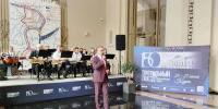 На курском вокзале выступают творческие коллективы - Городские Известия