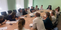 В Буграх обсудили вопросы ЖКХ и содержания придомовых территорий - Online47.Ru