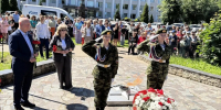 У памятника «Слава» в Кингисеппе состоялся торжественно-траурный митинг - Единая Россия