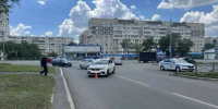 В Оренбурге пенсионерка переходила дорогу в неположенном месте и попала под машину - ProOren.Ru