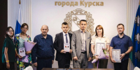 В преддверии Дня медицинского работника на странице главы города Евгения Маслова проходил опрос и голосование за самое лучшее поздравление для наших медиков. - Город Курск