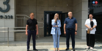 В городе-герое Новороссийске семье погибшего моряка вручили ключи от новой квартиры - Город-герой Новороcсийск