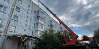 Капремонт крыши в одном из сел Коми обернулся затоплением квартир: жильцы остались без ремонта и без ответа подрядчика - Pg11.Ru