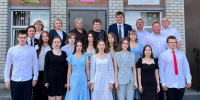 В Климово лучшим выпускникам вручили медали «За особые успехи в учении» - БрянскToday.Ru