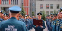 Начальник Академии обратился к выпускникам с напутственным словом - Академия МЧС