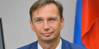 Ректор СИБИТа поздравил омских выпускников с окончанием школы - Om1.Ru