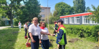 В преддверии Дня эколога студенты Шебекинского агротехнического ремесленного техникума высадили плодовый сад. - Администрация