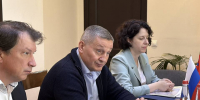 Бочаров обсудил в Москве проект туркластера на Сарпинском острове - Газета Городские вести