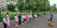 В Ижевске росгвардейцы провели Урок мужества для воспитанников детского летнего лагеря - Росгвардия