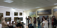 Накануне Дня молодёжи: искусство, здоровый выбор и арктическая романтика в Луганском музее - Минкульт ЛНР