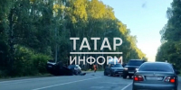 Легковушку, которая перевернулась на выезде из Зеленодольска, сняли на видео - ИА Татар-информ