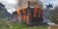 Мужчину с ожогами рук госпитализировали с пожара в Рябово   - 47 новостей