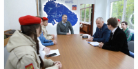 Куда пожаловаться на дворы и дороги: депутаты принимают мурманчан - Вечерний Мурманск