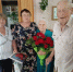 Сотрудники центра соцобслуживания поздравили 90-летнюю подопечную - Министерство труда и социальной защиты