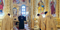 Митрополит Корнилий 27 июня совершил всенощное бдение в кафедральном соборе Архангельска - Архангельская епархия