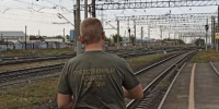 В Челябинской области грузовой поезд насмерть сбил одну женщину, вторую увезли в больницу - Pchela.News