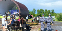 Сотрудники Росгвардии обеспечили безопасность празднования Дня молодежи в Красноярском крае - Росгвардия