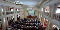 В Улан-Удэ сегодня проходит летняя сессия Народного Хурала - ВостокТелеИнформ