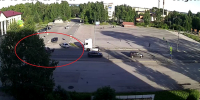 В Карелии мотоциклист вылетел из седла после жесткого столкновения с машиной - Gubdaily.Ru