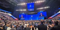 Владимир Путин поддержал инициативу о дополнительной поддержке педагогов - Четвертый канал
