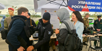 В Казани представители Росгвардии развернули экспозицию на ярмарке трудоустройства - Росгвардия