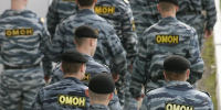 В массовой драке возле ТЦ Оренбурга пострадало два человека - Yuzh-Ural.Ru