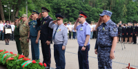 В День партизан и подпольщиков росгвардейцы почтили память героев Великой Отечественной войны в Брянске - Росгвардия