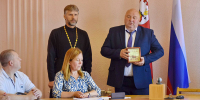 Вступление в должность избранного Главы в Велиже - Демидовское благочиние