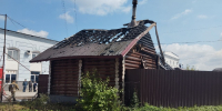 За торговым центром «Волна» в Великом Новгороде пожарные потушили горящую баню - 53news.Ru