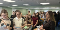 ВСЕРОССИЙСКАЯ ЯРМАРКА ТРУДОУСТРОЙСТВА В УСТЬ-ЛАБИНСКЕ: НАШ ВУЗ НА СВЯЗИ С БУДУЩИМИ АБИТУРИЕНТАМИ! - АГПУ