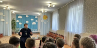 Священник провел с детьми старшей группы детского сада №3 г. Липецка беседу на тему «Сила молитвы» - Первое Липецкое благочиние