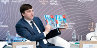 С 1 сентября новгородские школьники начнут изучать обществознание по новым учебникам - Новгородское областное телевидение