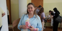 В Твери будущим папам и мамам подарили пинетки - Газета Вся Тверь