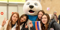 Красноярцы рекордными темпами получают карты UnionPay. Фото: Аэропорт Красноярск - Седьмой канал