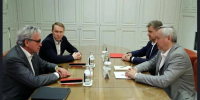 Губернатор Андрей Травников и председатель Совета директоров «Альфа-Банка» Олег Сысуев провели рабочую встречу  - Правительство Новосибирской области