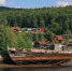 старое судно на берегу моря - ИА Nord-News.Ru