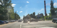 Улица Зои Космодемьянской замерла в пробке в строну Грязей - Gorod48.ru
