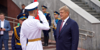 Анатолий Серышев поздравил выпускников Кемеровского президентского кадетского училища - Газета Вместе с вами