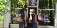 На Воскова демонтируют кальянную. Владелец накопил долг в 1,5 млн рублей - Neva.Today
