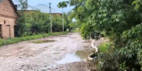 Кадр из видео во время откачки воды в Бугуруслане. Видео: МЧС Оренбургской области - Ural56.Ru